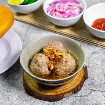 Bánh mì xíu mại chén 