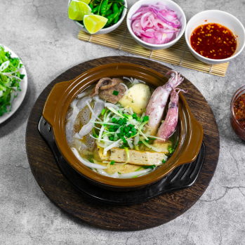 Bánh canh thập cẩm 