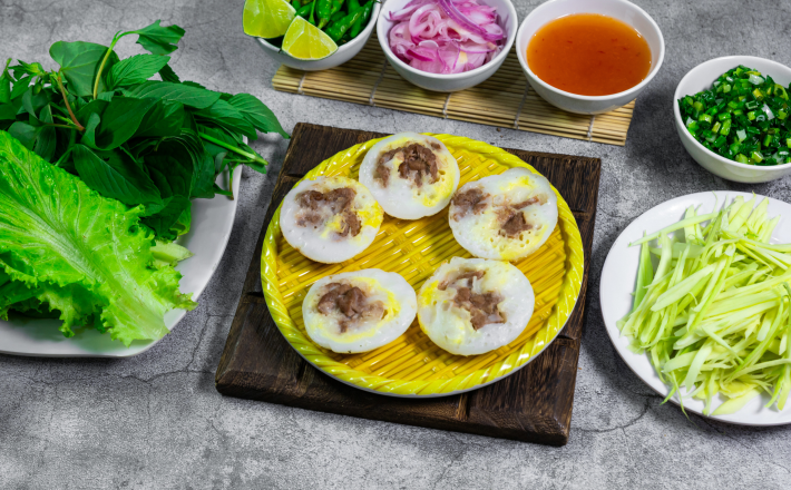 Bánh căn thịt bò